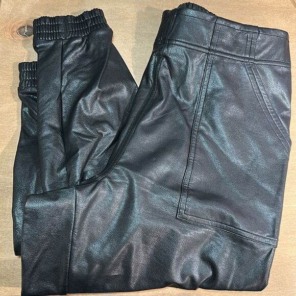 Spanx Leather Like Jogger Black Size small - Picture 5 of 7
